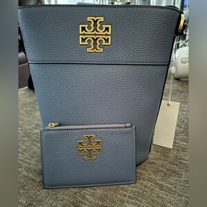 Bucket Tory Burch with card case